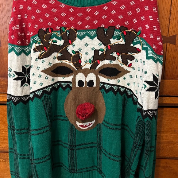 Ugly Christmas Sweater - Picture 4 of 8